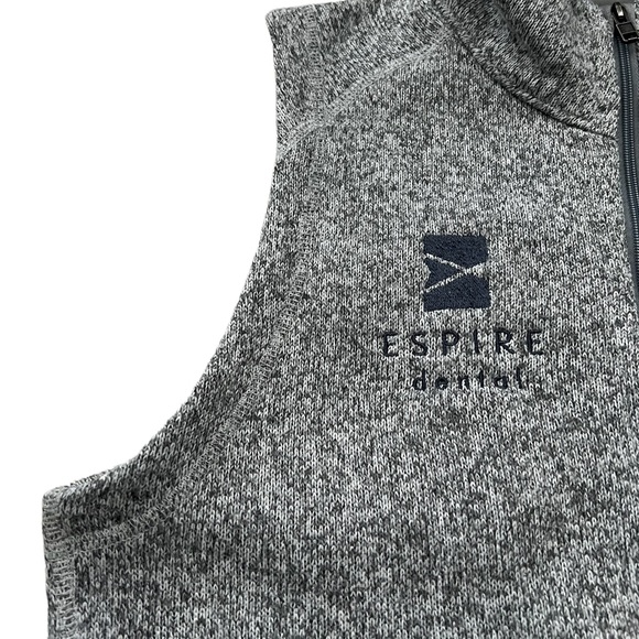 SOLD Patagonia Better Sweater Gray Zip Vest - Picture 5 of 7